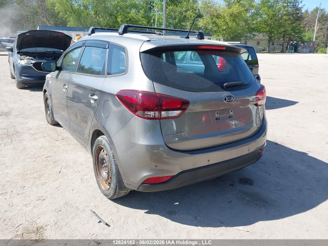 KIA Rondo L/lx 2017 KNAHT8A34H7187910 Image 3