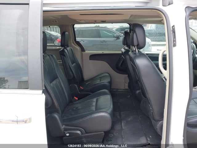 12624183 :رقم المزاد ، 2C4RC1CG9FR654152 vin ، 2015 Chrysler Town & Country Touring-l مزاد بيع
