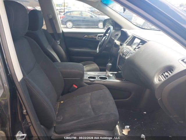 12602798 :رقم المزاد ، 5N1AR2MN1FC605000 vin ، 2015 Nissan Pathfinder S مزاد بيع