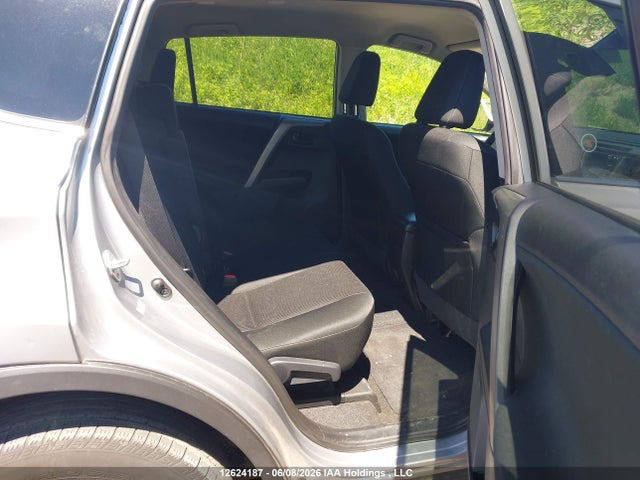 2T3ZFREV1HW404835 Toyota RAV4 LE
