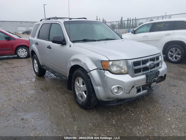 2010 Ford Escape Xlt Automatic/xlt Manual მანქანა იყიდება აუქციონზე, vin: 1FMCU0D75AKC70139, აუქციონის ნომერი: 12624190