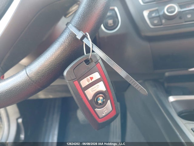 WBA3B3G53FNT17516 BMW 328 XI