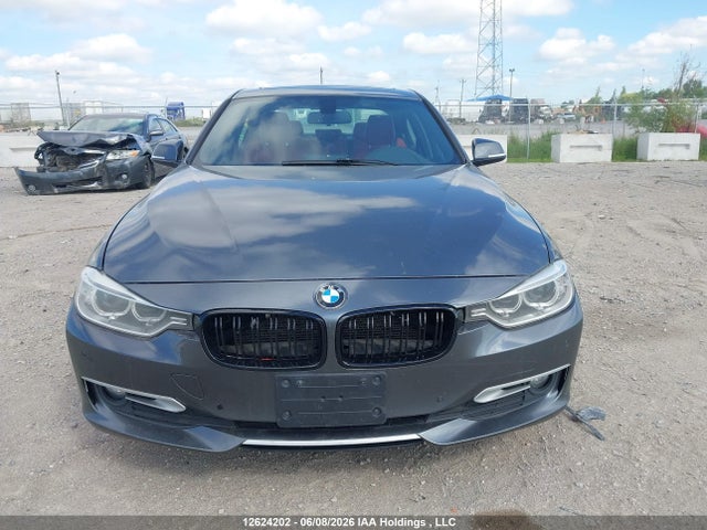 WBA3B3G53FNT17516 BMW 328 XI