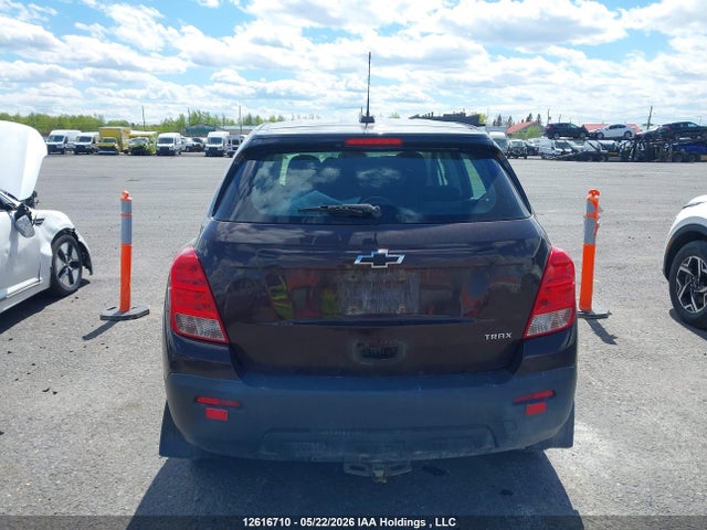 3GNCJKSB1FL110157 Chevrolet TRAX LS