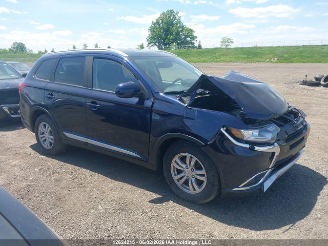 12624215 :رقم المزاد ، JA4AZ2A38HZ602970 vin ، 2017 Mitsubishi Outlander Es مزاد بيع