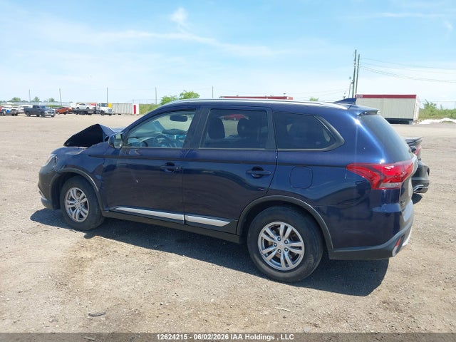 12624215 :رقم المزاد ، JA4AZ2A38HZ602970 vin ، 2017 Mitsubishi Outlander Es مزاد بيع