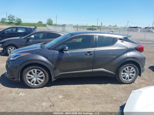 12624224 :رقم المزاد ، JTNKHMBX0M1113753 vin ، 2021 Toyota C-hr Xle/le/night Shade/limited مزاد بيع