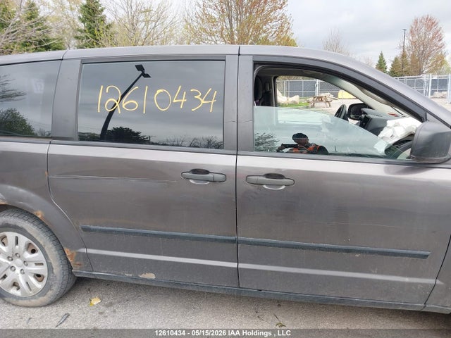 2C4RDGBG4FR543395 Dodge Grand Caravan Se/sxt
