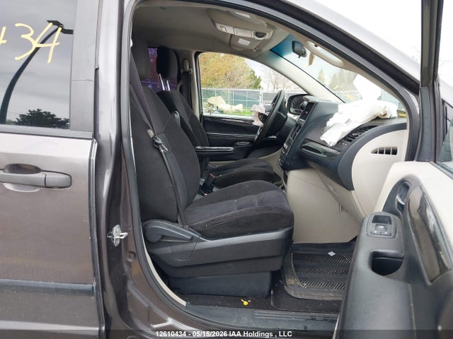 2C4RDGBG4FR543395 Dodge Grand Caravan Se/sxt