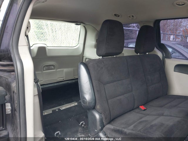 2C4RDGBG4FR543395 Dodge Grand Caravan Se/sxt