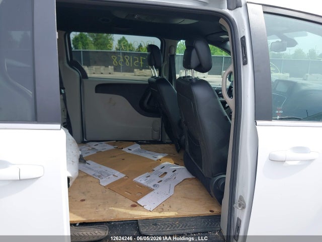 2C4RDGBG3KR751858 Dodge Grand Caravan Se
