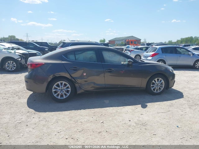 Mazda MAZDA3 2016 3MZBM1V75GM310366 Image 13