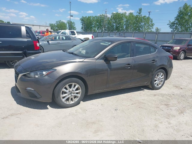 Mazda MAZDA3 2016 3MZBM1V75GM310366 Image 14