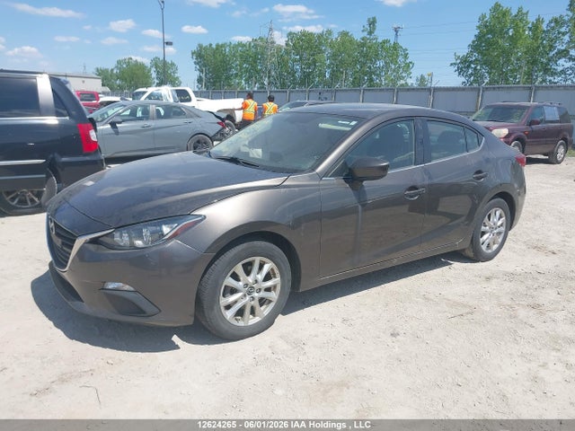 Mazda MAZDA3 2016 3MZBM1V75GM310366 Image 2