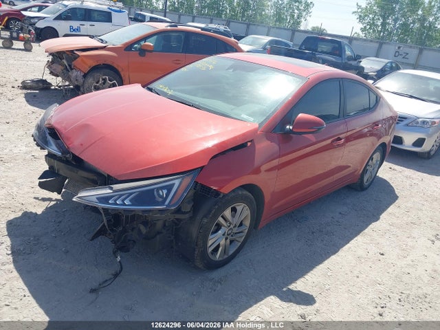 KMHD84LF0LU100576 Hyundai Elantra Preferred With Sun And Safety Package Auto Ivt