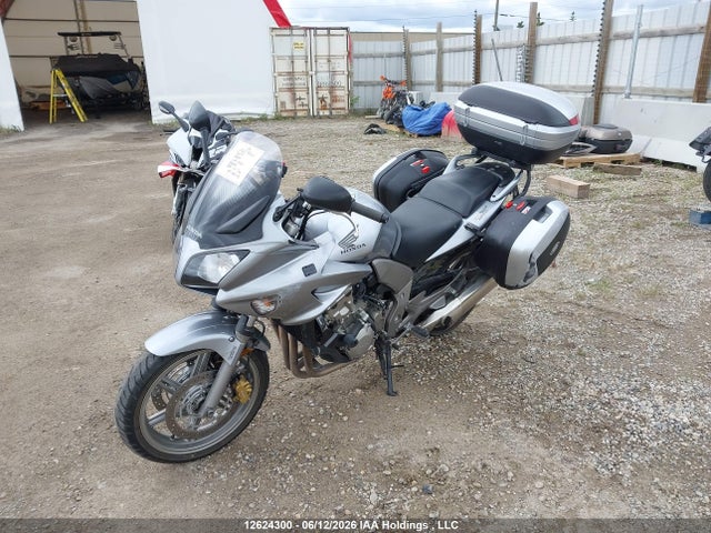 Продаж на аукціоні авто 2009 Honda Cbf 1000, vin: ZDCSC58289F360008, номер лоту: 12624300