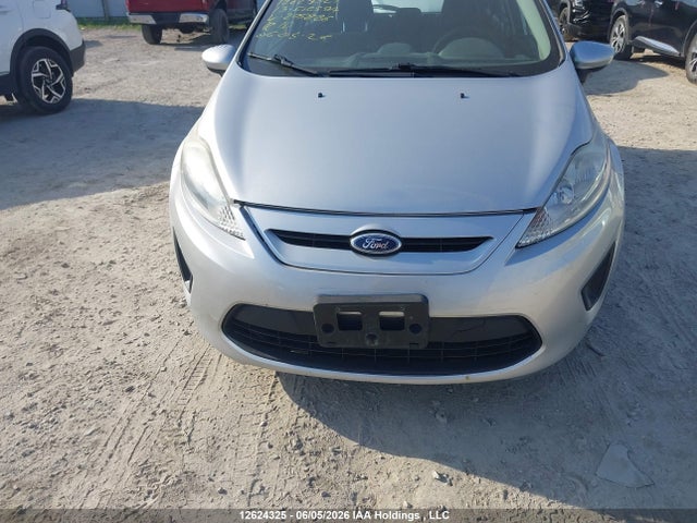 Продаж на аукціоні авто 2013 Ford Fiesta Se, vin: 3FADP4EJ8DM205886, номер лоту: 12624325