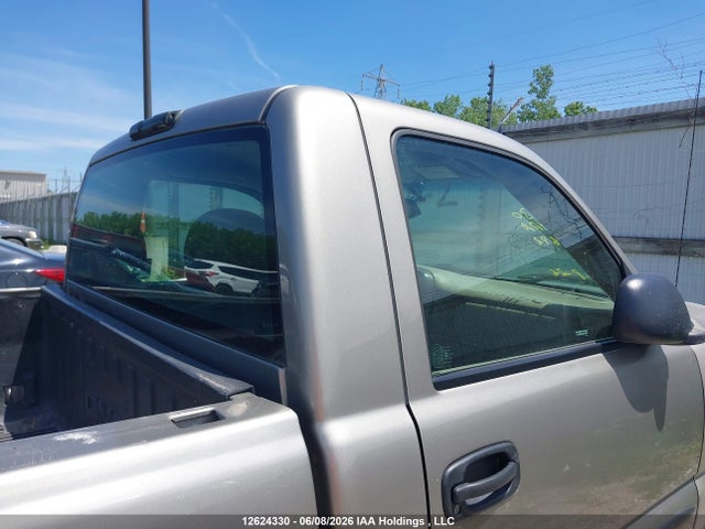 12624330 :رقم المزاد ، 1GTEC14V63Z145682 vin ، 2003 Gmc Sierra 1500 مزاد بيع