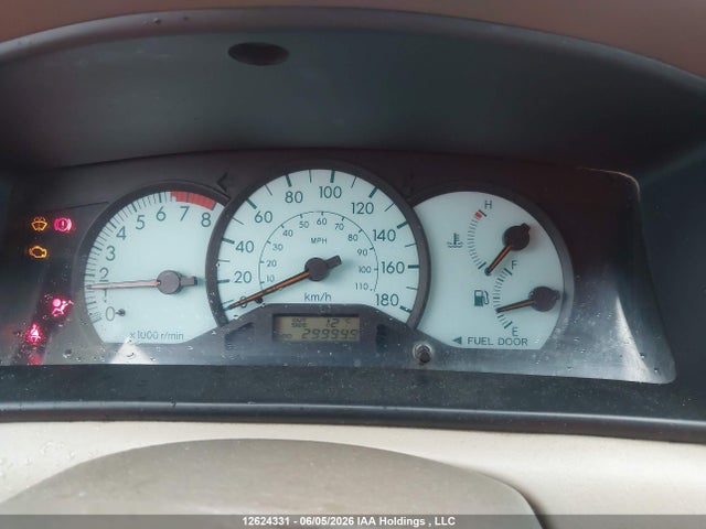 12624331 :رقم المزاد ، 2T1BR32E54C808039 vin ، 2004 Toyota Corolla Ce/le/s مزاد بيع
