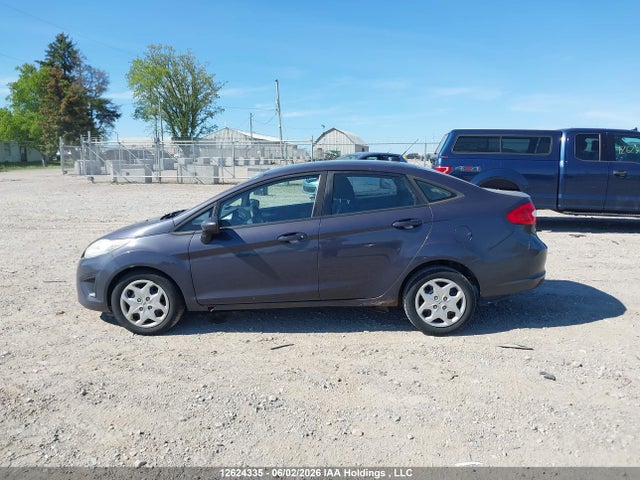 2012 Ford Fiesta Se მანქანა იყიდება აუქციონზე, vin: 3FADP4BJ3CM154428, აუქციონის ნომერი: 12624335