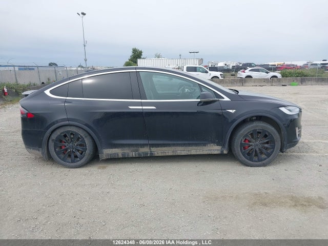 Tesla MODEL X 2016 5YJXCBE47GF007634 Image 14