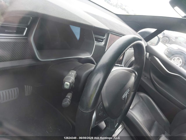 Tesla MODEL X 2016 5YJXCBE47GF007634 Image 16