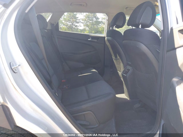 Продажа на аукционе авто 2016 Hyundai Tucson Premium 1.6, vin: KM8J3CA24GU056048, номер лота: 12624352
