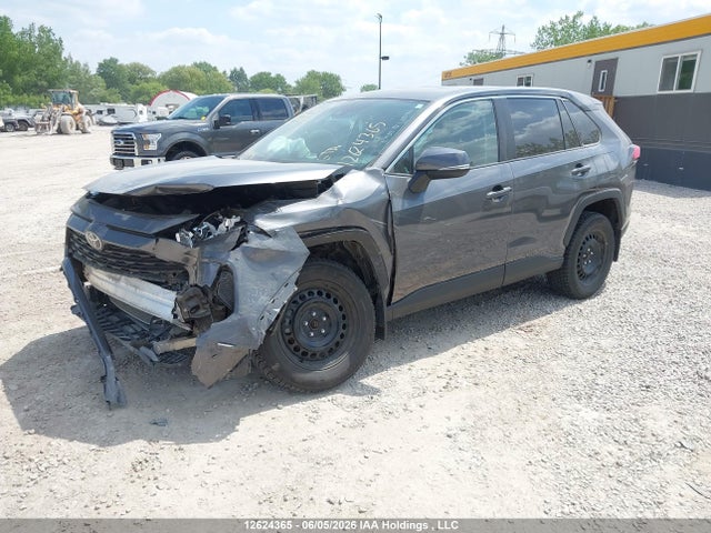 Продажа на аукционе авто 2022 Toyota Rav4 Le, vin: 2T3B1RFV3NC262452, номер лота: 12624365