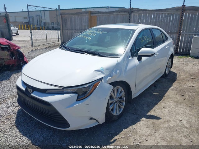 5YFB4MDE4SP267452 Toyota COROLLA LE