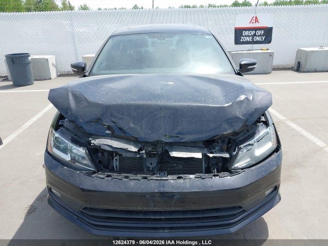 12624379 :رقم المزاد ، 3VWB67AJ9GM311051 vin ، 2016 Volkswagen Jetta Se مزاد بيع