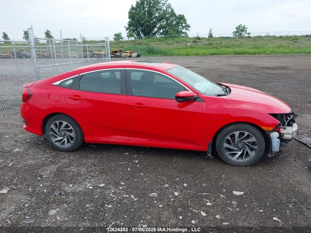 Honda Civic Ex 4dr 2018 2HGFC2F88JH025396 Image 14