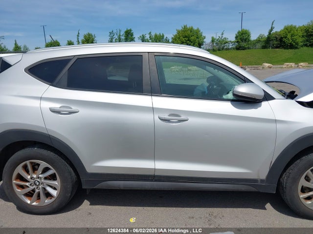 Продаж на аукціоні авто 2016 Hyundai Tucson Limited/sport And Eco/se, vin: KM8J33A40GU239030, номер лоту: 12624384