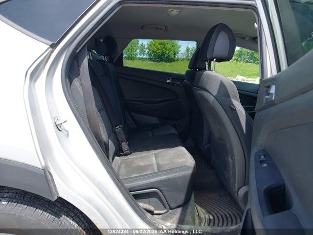 Продаж на аукціоні авто 2016 Hyundai Tucson Limited/sport And Eco/se, vin: KM8J33A40GU239030, номер лоту: 12624384