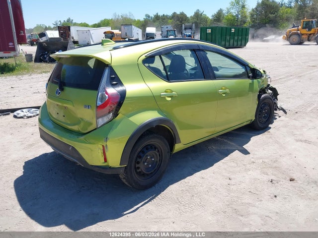 12624395 :رقم المزاد ، JTDKDTB31J1617568 vin ، 2018 Toyota Prius C Technology مزاد بيع