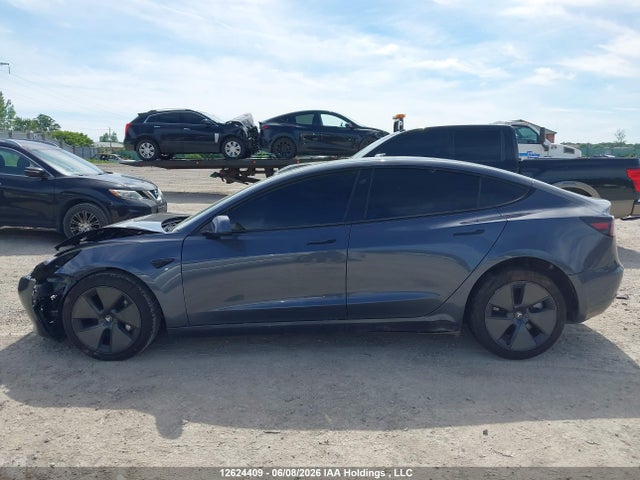 12624409 :رقم المزاد ، 5YJ3E1EB7PF688430 vin ، 2023 Tesla Model 3 Long Range مزاد بيع