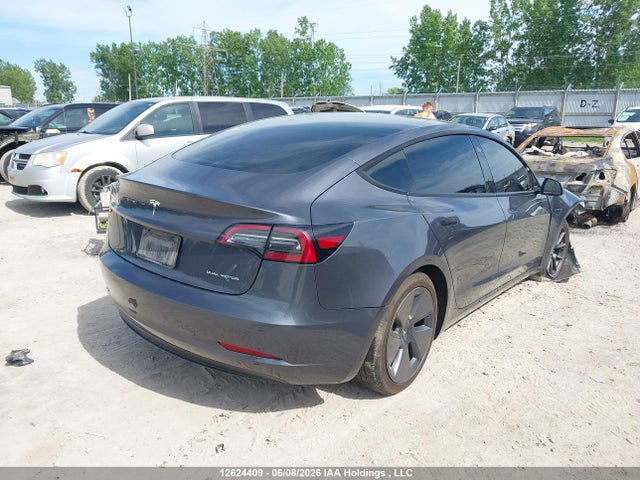 12624409 :رقم المزاد ، 5YJ3E1EB7PF688430 vin ، 2023 Tesla Model 3 Long Range مزاد بيع