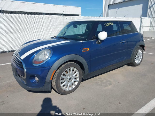 Mini Cooper 2016 WMWXP5C53G2D13802 Image 2