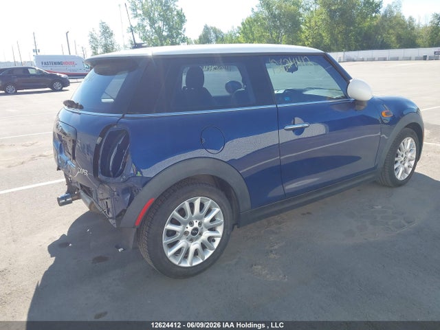 Mini Cooper 2016 WMWXP5C53G2D13802 Image 4