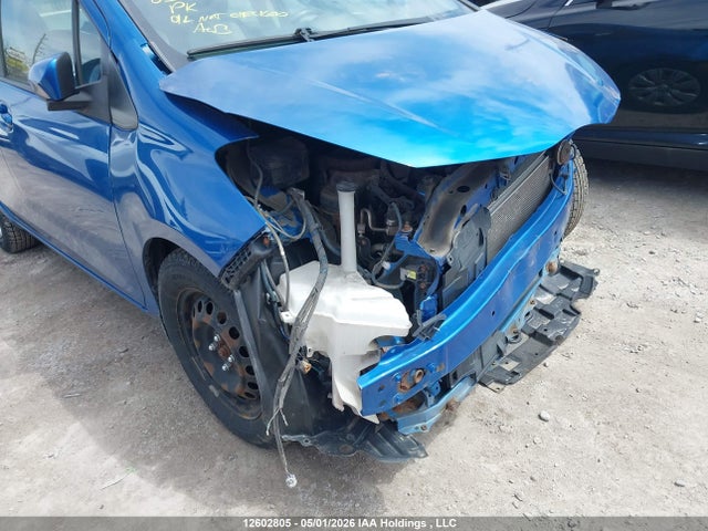 12602805 :رقم المزاد ، JTDKTUD35CD527878 vin ، 2012 Toyota Yaris مزاد بيع