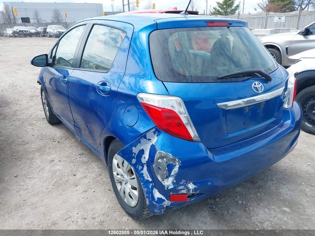 12602805 :رقم المزاد ، JTDKTUD35CD527878 vin ، 2012 Toyota Yaris مزاد بيع