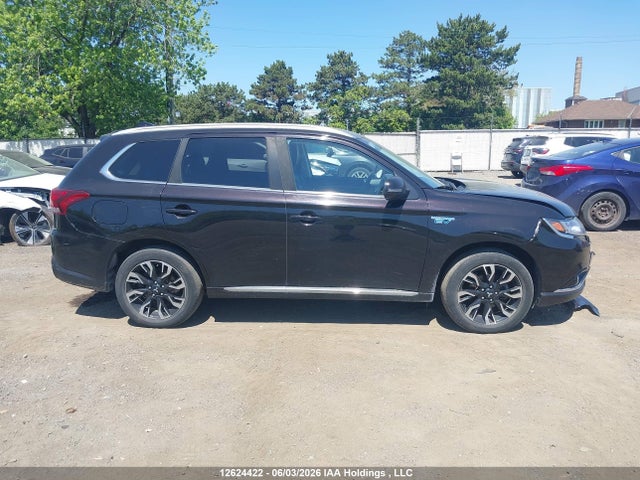 Продажа на аукционе авто 2018 Mitsubishi Outlander Phev Gt/se, vin: JA4J24A54JZ619692, номер лота: 12624422
