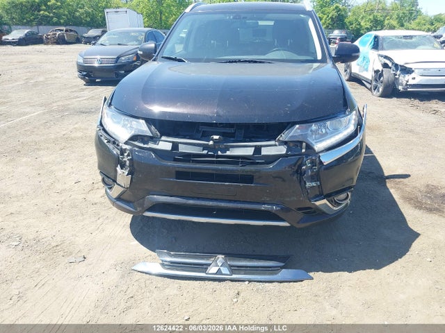 Продажа на аукционе авто 2018 Mitsubishi Outlander Phev Gt/se, vin: JA4J24A54JZ619692, номер лота: 12624422
