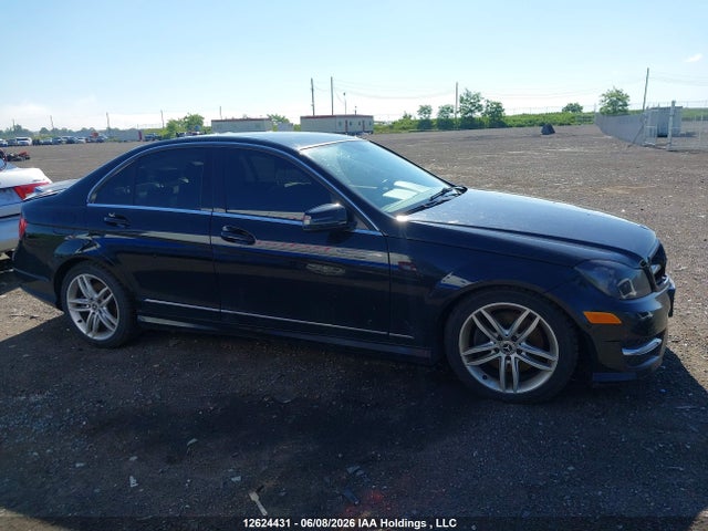 Продаж на аукціоні авто 2013 Mercedes-benz C 300 4matic, vin: WDDGF8AB1DA756146, номер лоту: 12624431