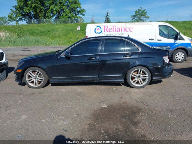 Продаж на аукціоні авто 2013 Mercedes-benz C 300 4matic, vin: WDDGF8AB1DA756146, номер лоту: 12624431