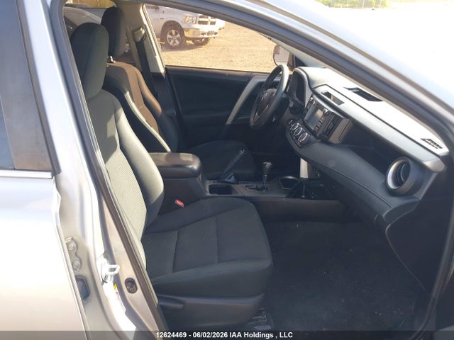 Продажа на аукционе авто 2017 Toyota Rav4 Le, vin: 2T3BFREV4HW655351, номер лота: 12624469