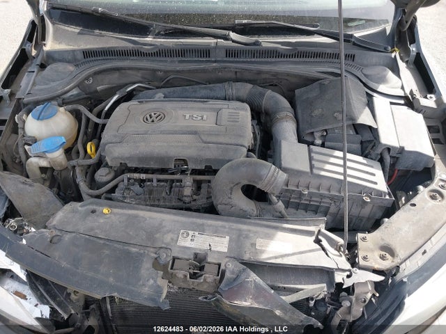 3VWD07AJ1EM212585 Volkswagen JETTA SE