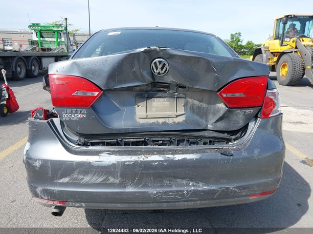 3VWD07AJ1EM212585 Volkswagen JETTA SE