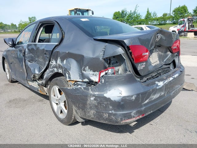 3VWD07AJ1EM212585 Volkswagen JETTA SE