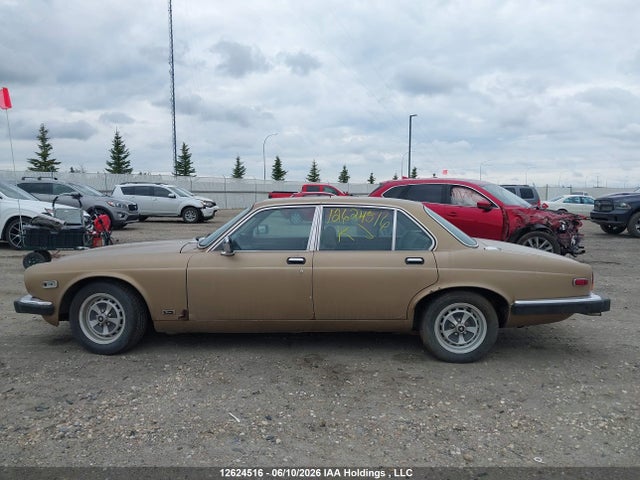 12624516 :رقم المزاد ، SAJAL1245GC432997 vin ، 1986 Jaguar Xj6 مزاد بيع