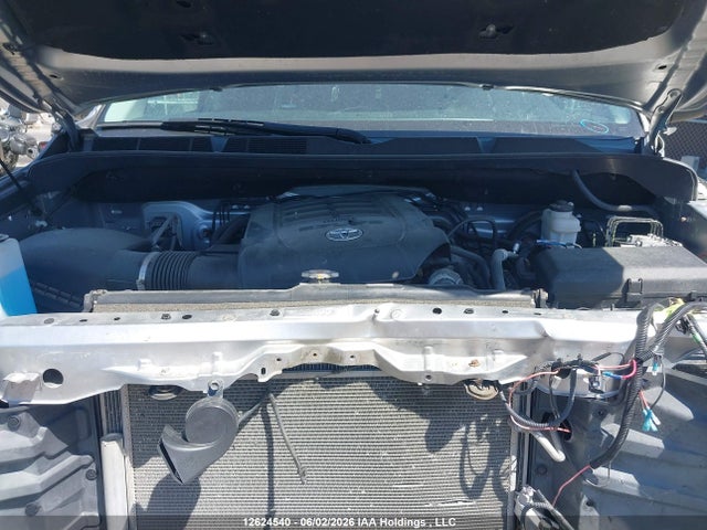 12624540 :رقم المزاد ، 5TFAY5F17MX958155 vin ، 2021 Toyota Tundra Platinum مزاد بيع